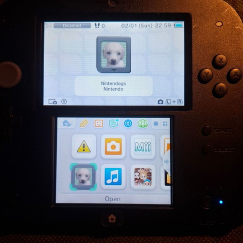 Nintendo 2DS used with 4 games, case and charger