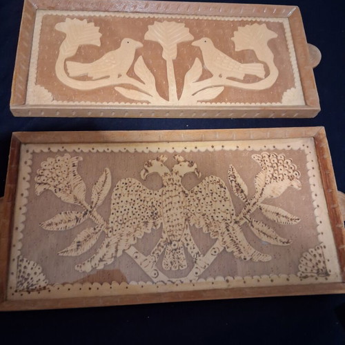 Woodcarved serving trays with glass, like new, set of 2