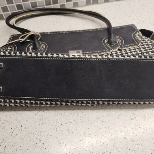 Next shoulder bag like new, black and white
