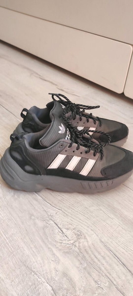 Αθλητικά παπούτσια Adidas