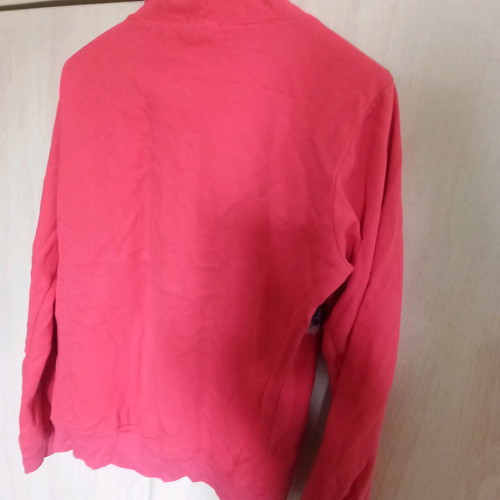 Pink women's sweatshirt with print slightly used