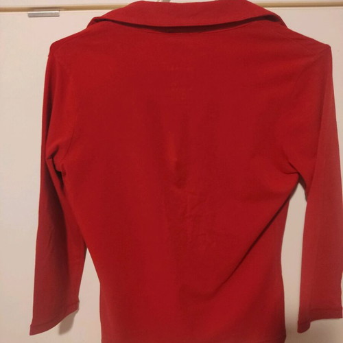 More red elastic blouse with long sleeves and deep neckline new