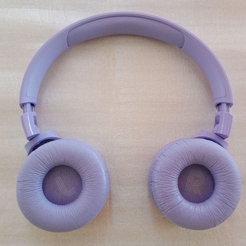 JBL Tune 520BT wireless on-ear headphones like new, purple