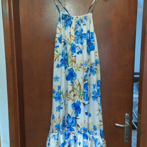 Floral long dress new, fits XL to 3XL, white and blue