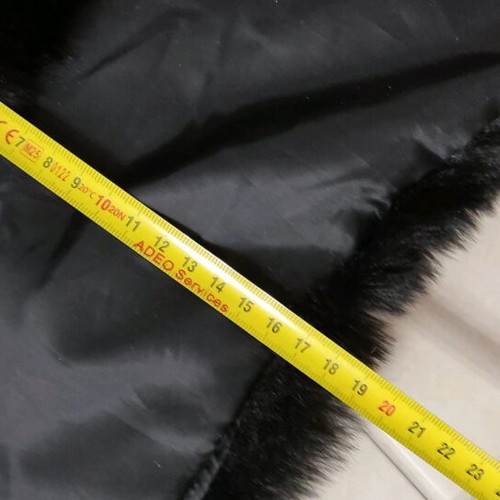 Natural fur collar black like new