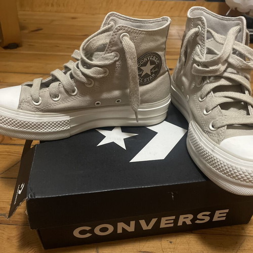 Converse Chuck Taylor All Star Lift sneakers, beige, size 37
