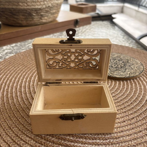Wooden Mini Jewelry Storage Box like new, carved