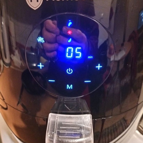 Homevero Air Fryer 2.5lt like new, black HV-AF3.3