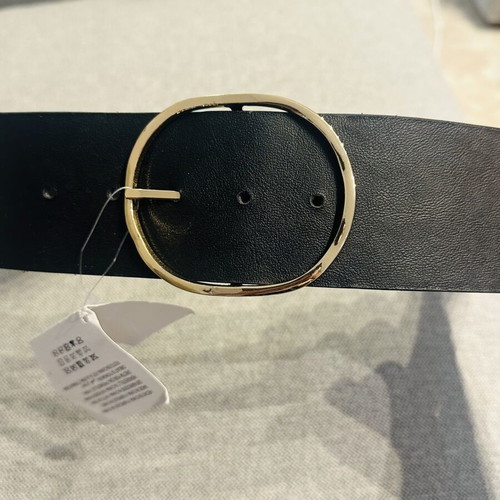 Zara belt new, black with gold buckle, size 95