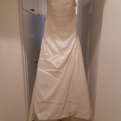 Demetrios wedding dress silk taffeta No 14 like new