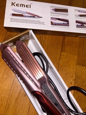 Kemei Wavy Hair straightening iron new