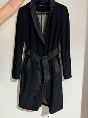 Light autumn-spring coat new, size S
