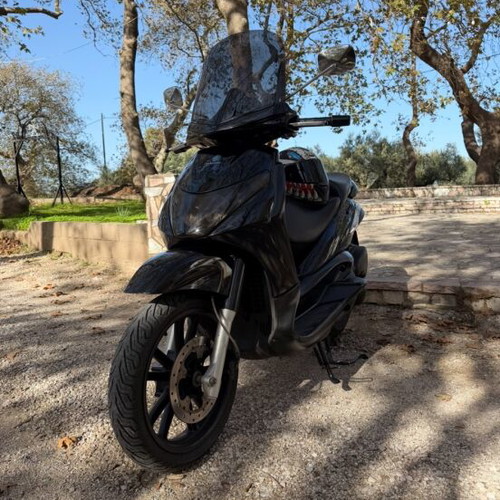 Piaggio Beverly 250 2004 μεταχειρισμένο, 58.000 χλμ, μαύρο σκούτερ