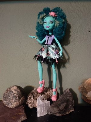 Monster High Honey Swamp Frights Camera Action collectible doll G1 like new