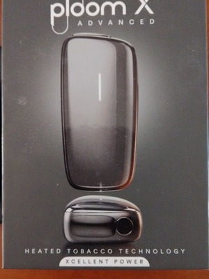 Ploom X Advanced like new, slate grey color with box and accessories