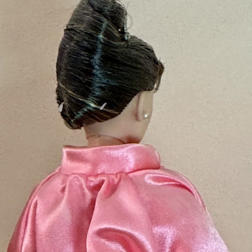 Barbie Audrey Hepburn Pink Princess Fashion doll Mattel 1999