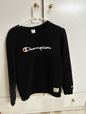Champion sweatshirt black like new, size L