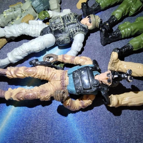 Chap Mei Soldier Force figures set of 7, 10 cm, used