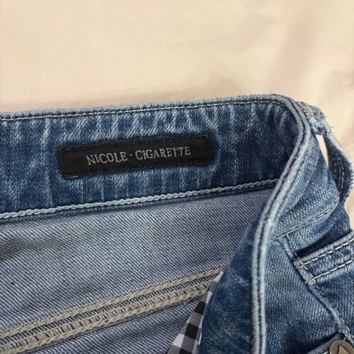 Guess jeans straight fit medium rise size 34 like new blue