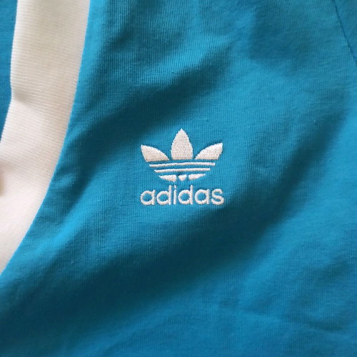 Adidas Originals cropped tee new, size Medium, blue