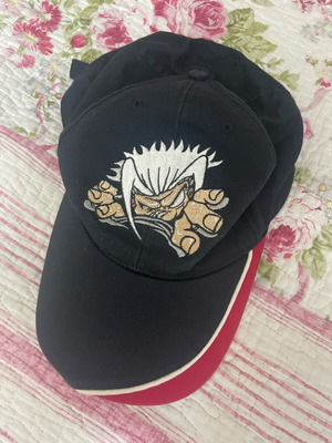00s vintage No Rules hat used, one size, black and red