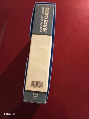 Card holder like new, 240 pockets