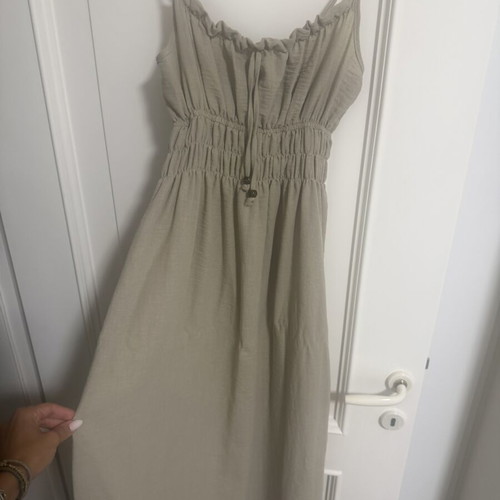 Terranova maxi dress like new, beige, size S