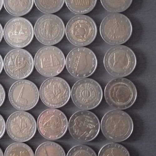 2€ coins used, pack of 48, including Greek 2 euro with 'S' mark