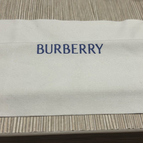 Burberry glasses cleaning cloth, white, unused