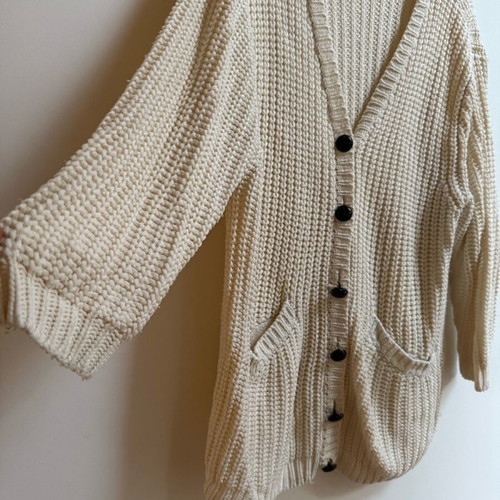 Monki cardigan white very oversized used with nice buttons M/L