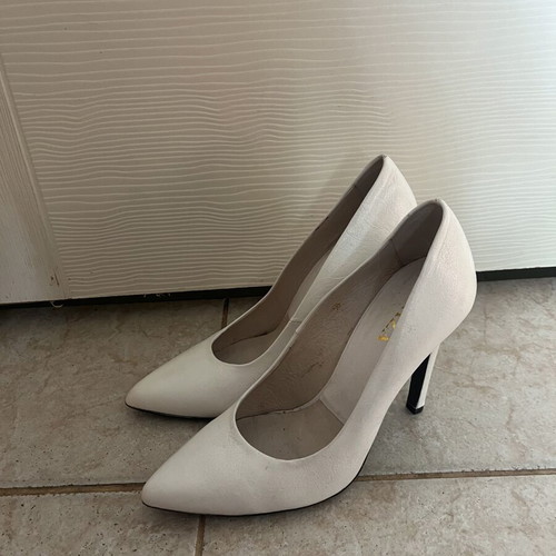 High Heels like new, white, size 37