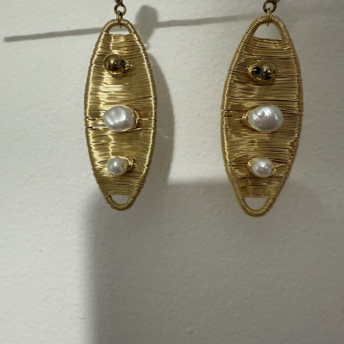 Handmade earrings brand new, gold tone with pearl