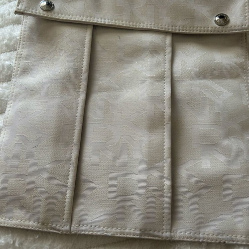 Dkny crossbody bag used, white