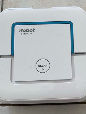 I Robot Braava Jet 240 mop like new with battery and microfiber cloths
