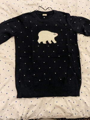 Oysho sweater like new, size M, white and blue