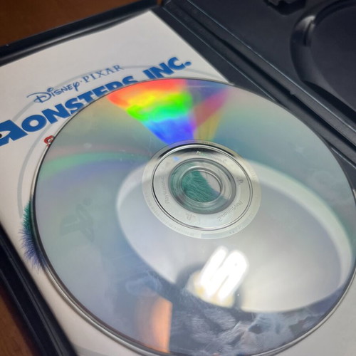Disney Pixar Monsters, Inc. Scare Island παιχνίδι PlayStation 2 σαν καινούργιο, πλήρες με manual