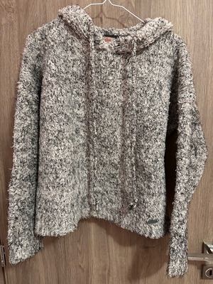 Attrativo sweater used, thick warm soft, size S