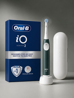 Oral-B iO Series 2 electric toothbrush with travel case, green