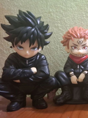 Megumi & Sukuna figure like new
