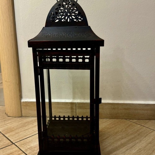 Bronze floor lantern like new