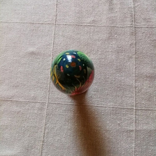 Painted egg used with wooden base