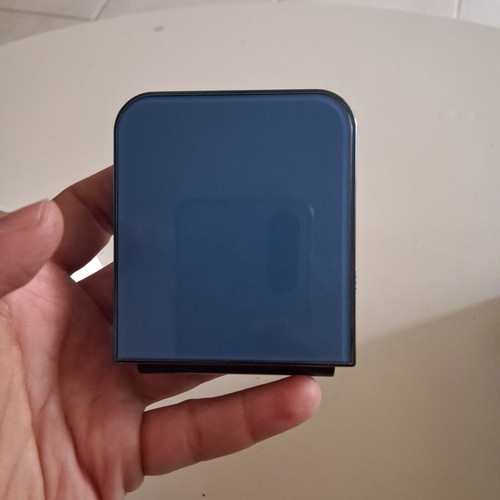 Mini Foldable i15 Pro Phone dual SIM, Bluetooth, USB-C like new