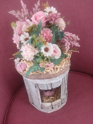 Essence χειροποίητο διακοσμητικό με φωτισμό LED και ρομαντική σύνθεση λουλουδιών καινούργιο