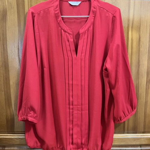 Blouse red XXL like new