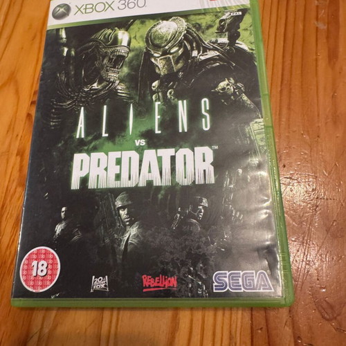 Aliens vs Predator Xbox 360 game like new