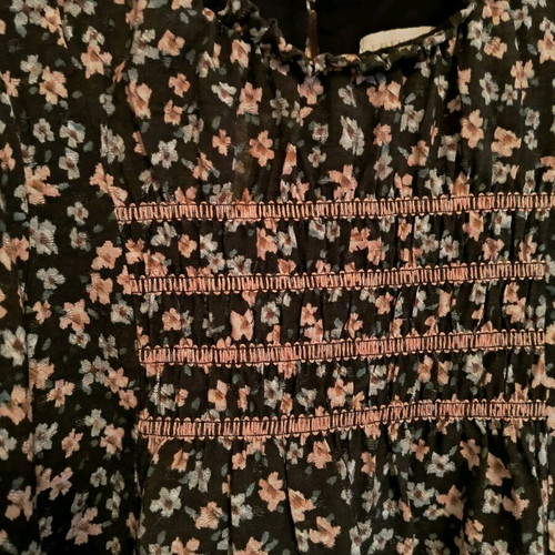 Zara floral dress for 3-4 years like new