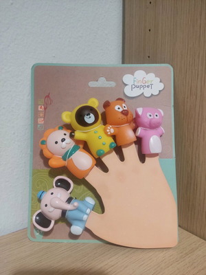 Set of 5 finger puppets animals new