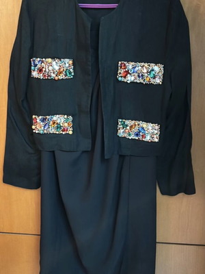 Vintage jacket and skirt set like new, black, size M