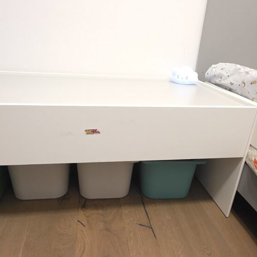 Dundra activity table by Ikea