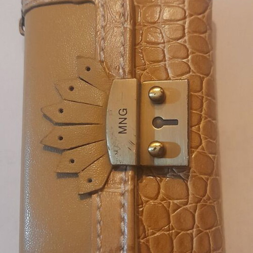 Mango beige key wallet with coin pocket and bronze details